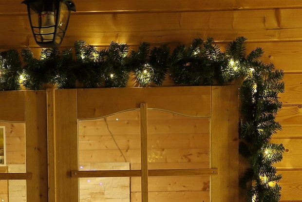 Guirlande met verlichting - Guirlande - Kerstguirlande - Kerstverlichting buiten - Kerstversiering - Kerst - 2.7 meter - 30 LED&#039;s