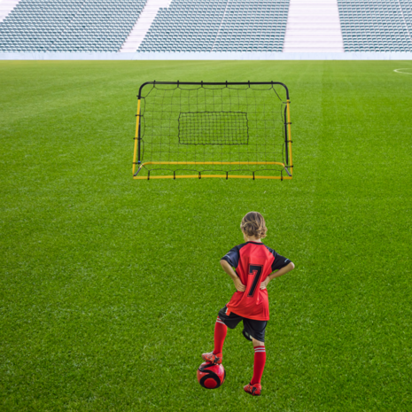 Kickback voetbal Rebounder - Stuitbaltrainer - Verstelbaar -184 x 123 cm - Geel/Zwart